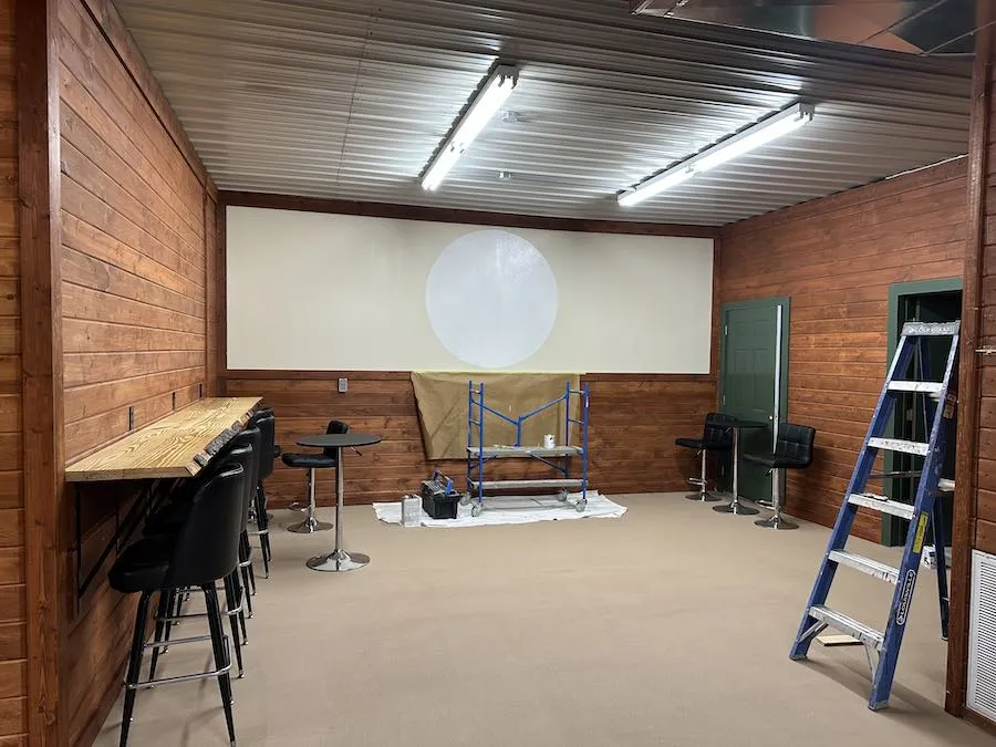 Roaring_River_Hills_Campground_and_Cabins