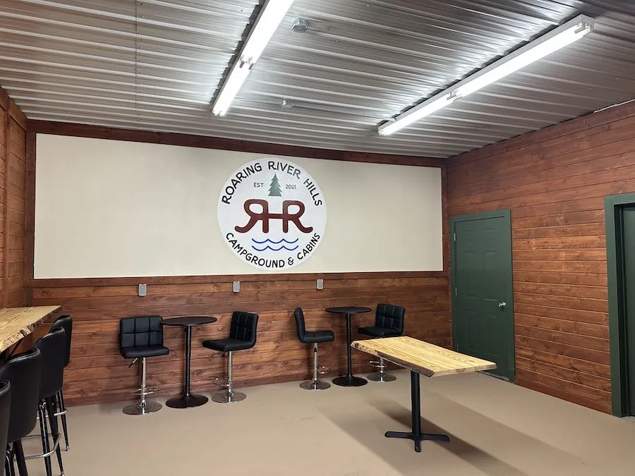 Roaring_River_Hills_Campground_and_Cabins