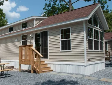 Thousand_Trails_Lake__amp__Shore